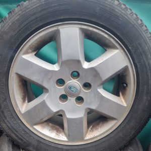 LANDROVER DISCOVERY 3 ALLOY WHEELS AND TYRES -255/55/19"